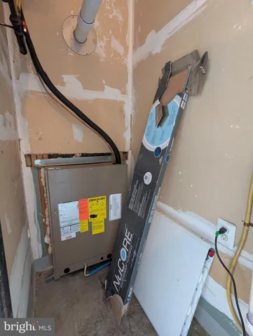 a view of outdoor space oven