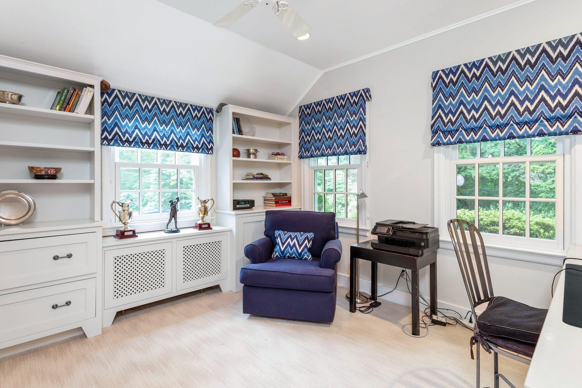 31 Range Road Rowayton, CT 06853 - Photo 14 of 24 a living room with furniture and a window