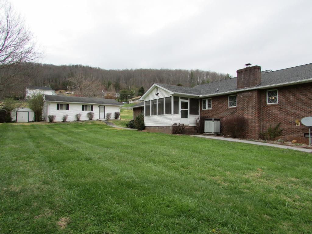 224 Ranger Drive Elizabethton, TN 37643 - Photo 2 of 28 Photo 2