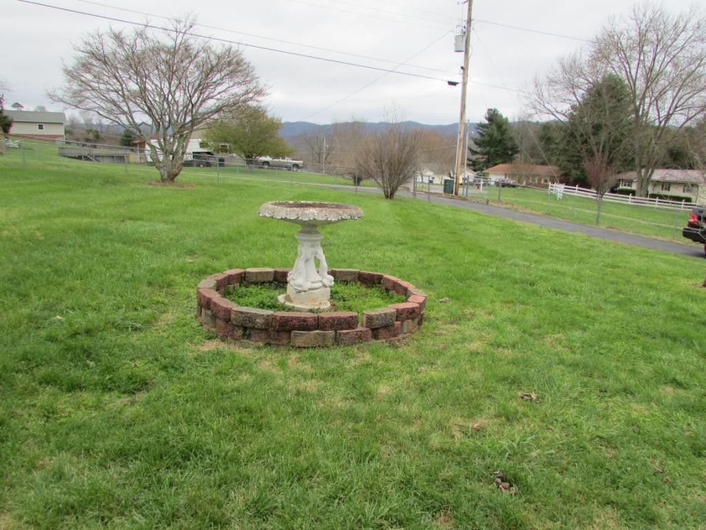 224 Ranger Drive Elizabethton, TN 37643 - Photo 6 of 28 Photo 6