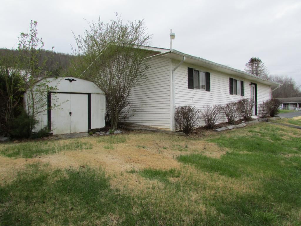 224 Ranger Drive Elizabethton, TN 37643 - Photo 8 of 28 Photo 8