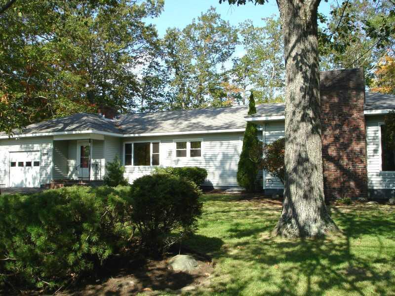 1295 Chase Road Bangor, ME 04401 - Photo 1 of 30 Exterior Front.