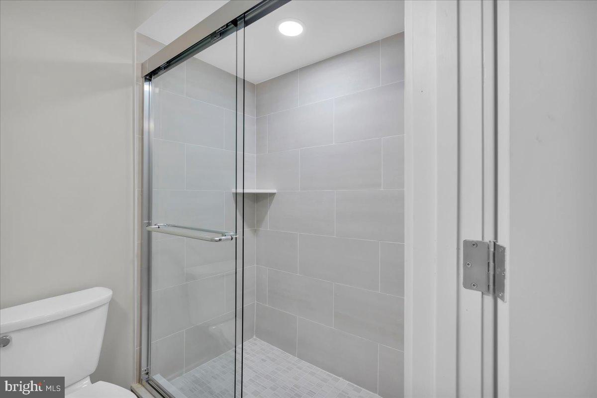 802 West Norris Street Philadelphia, PA 19122 - Photo 16 of 36