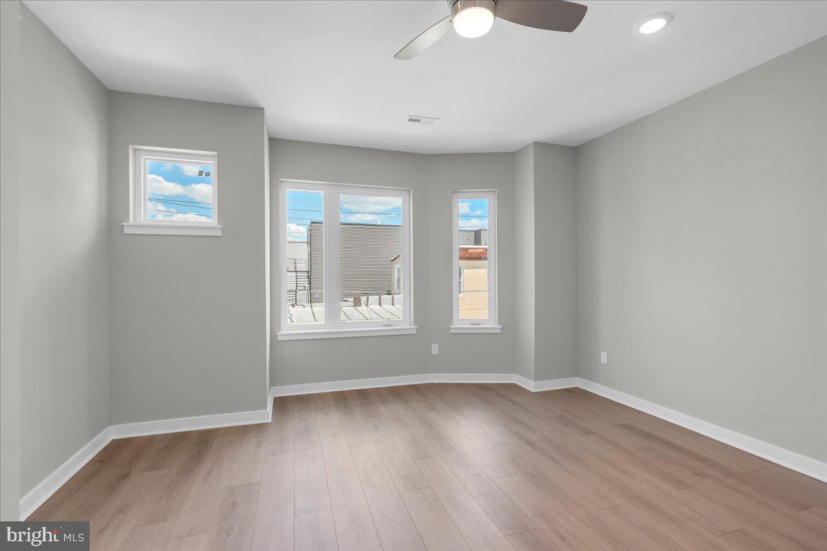 802 West Norris Street Philadelphia, PA 19122 - Photo 29 of 36
