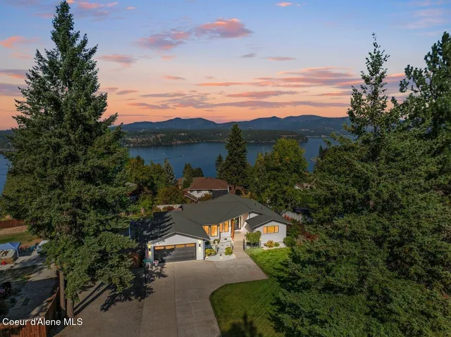 $1,295,000 | 3163 East Lookout Drive, Coeur D'Alene, ID 83815