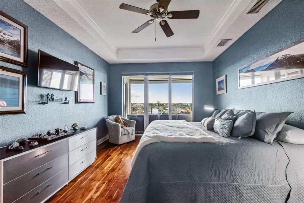 1038 Bellasol Way, Unit 403 Apollo Beach, FL 33572 - Photo 13 of 89