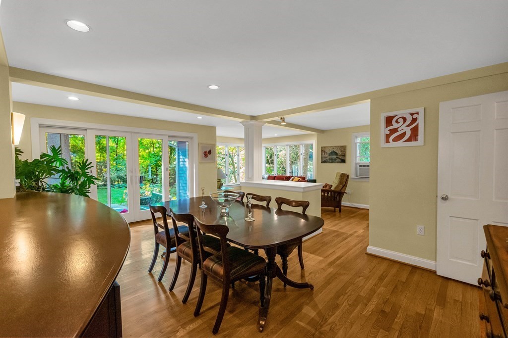 16 Northgate Road Wellesley, MA 02481 - Photo 9 of 40