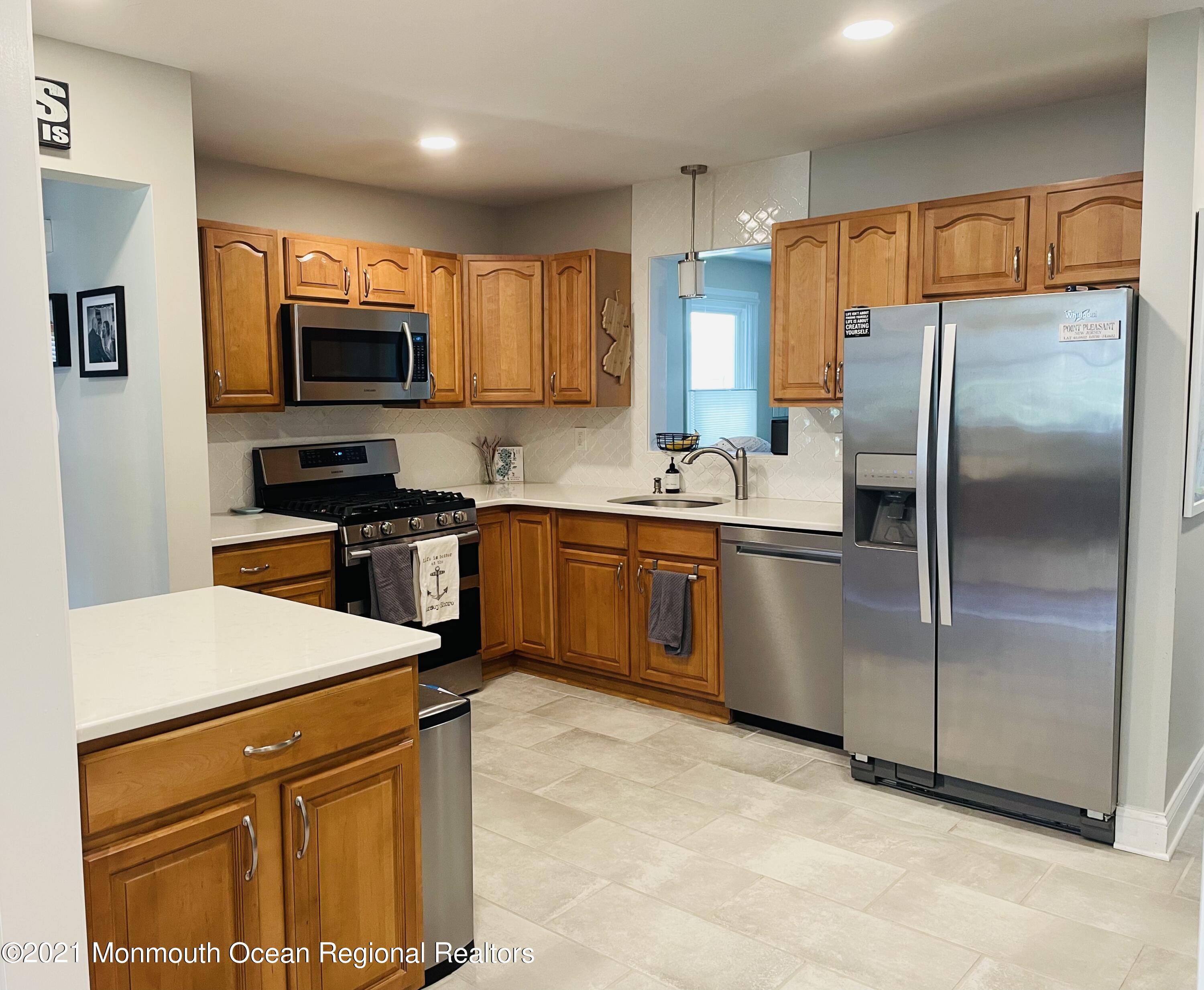 1414 Treeneedle Road Point Pleasant, NJ 08742 - Photo 10 of 27 CC2AF2E7-5C98-44E9-9773-74BA6571509D