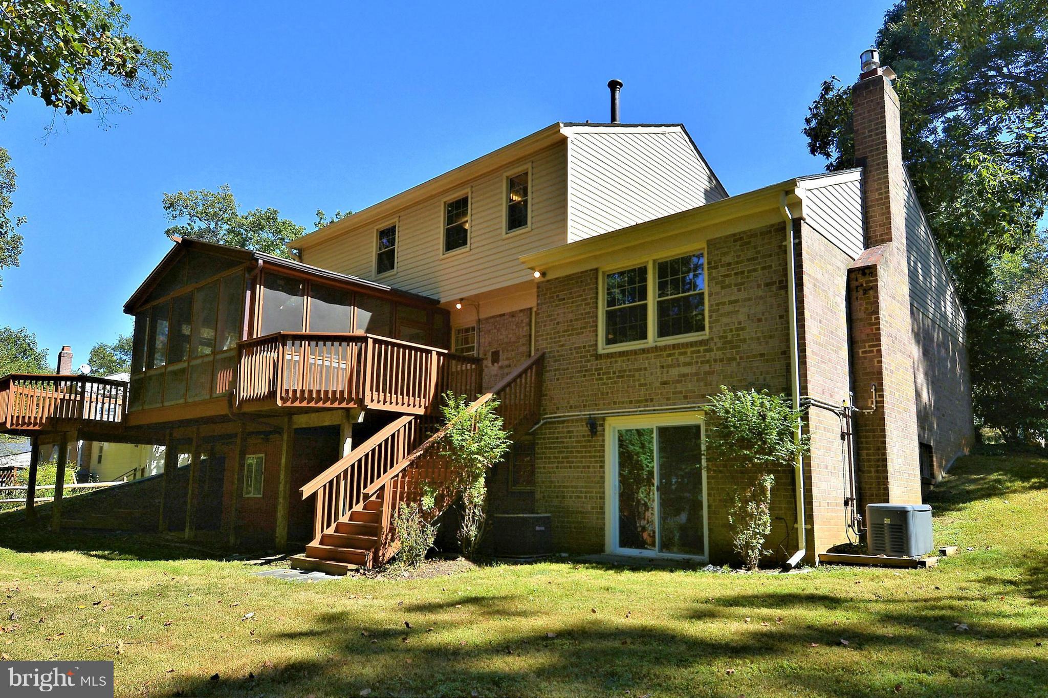 12609 St James Road Rockville, MD 20850 - Photo 3 of 30 Exterior (Rear)