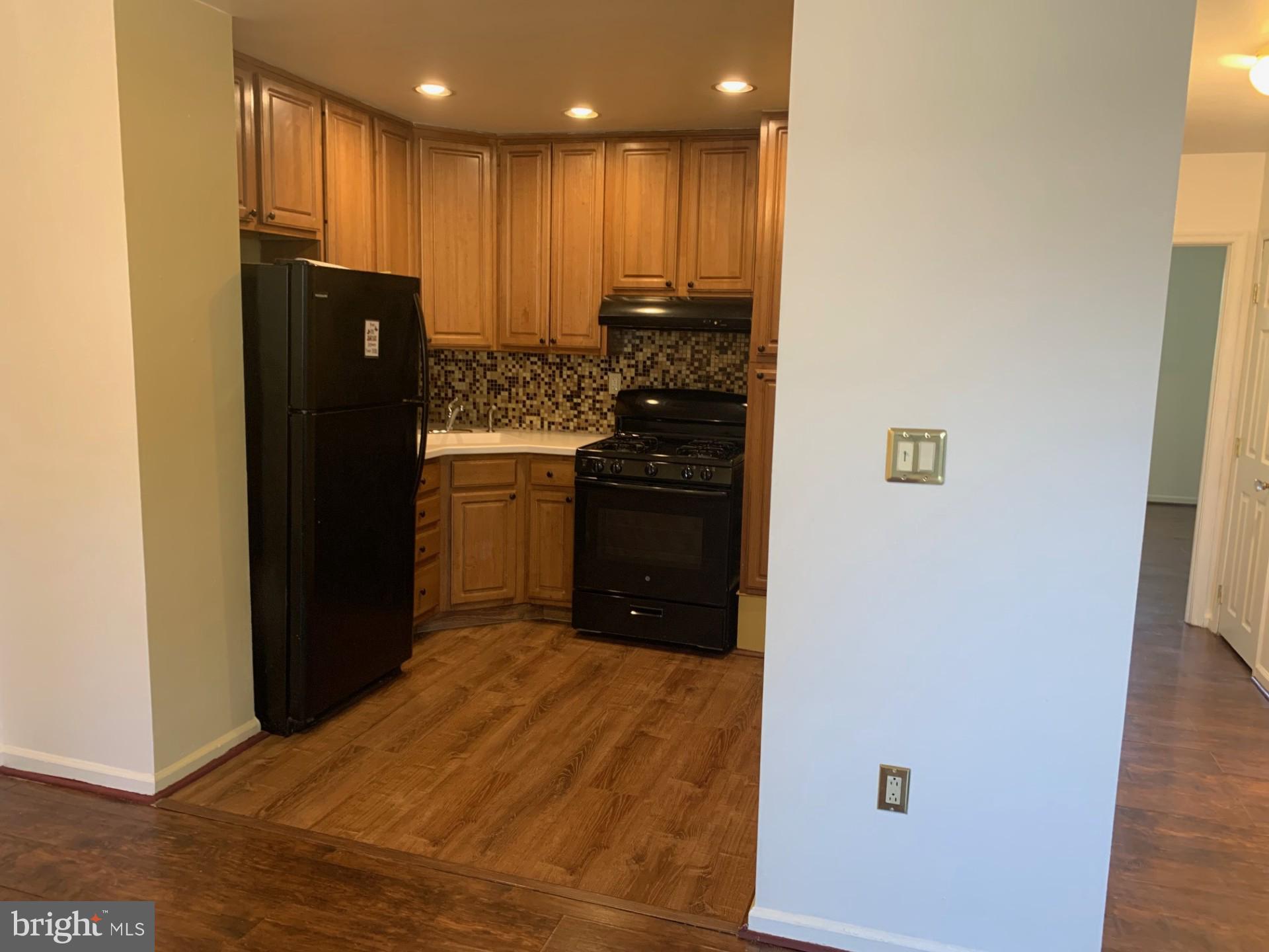 338 Beverly Boulevard Upper Darby, PA 19082 - Photo 11 of 24