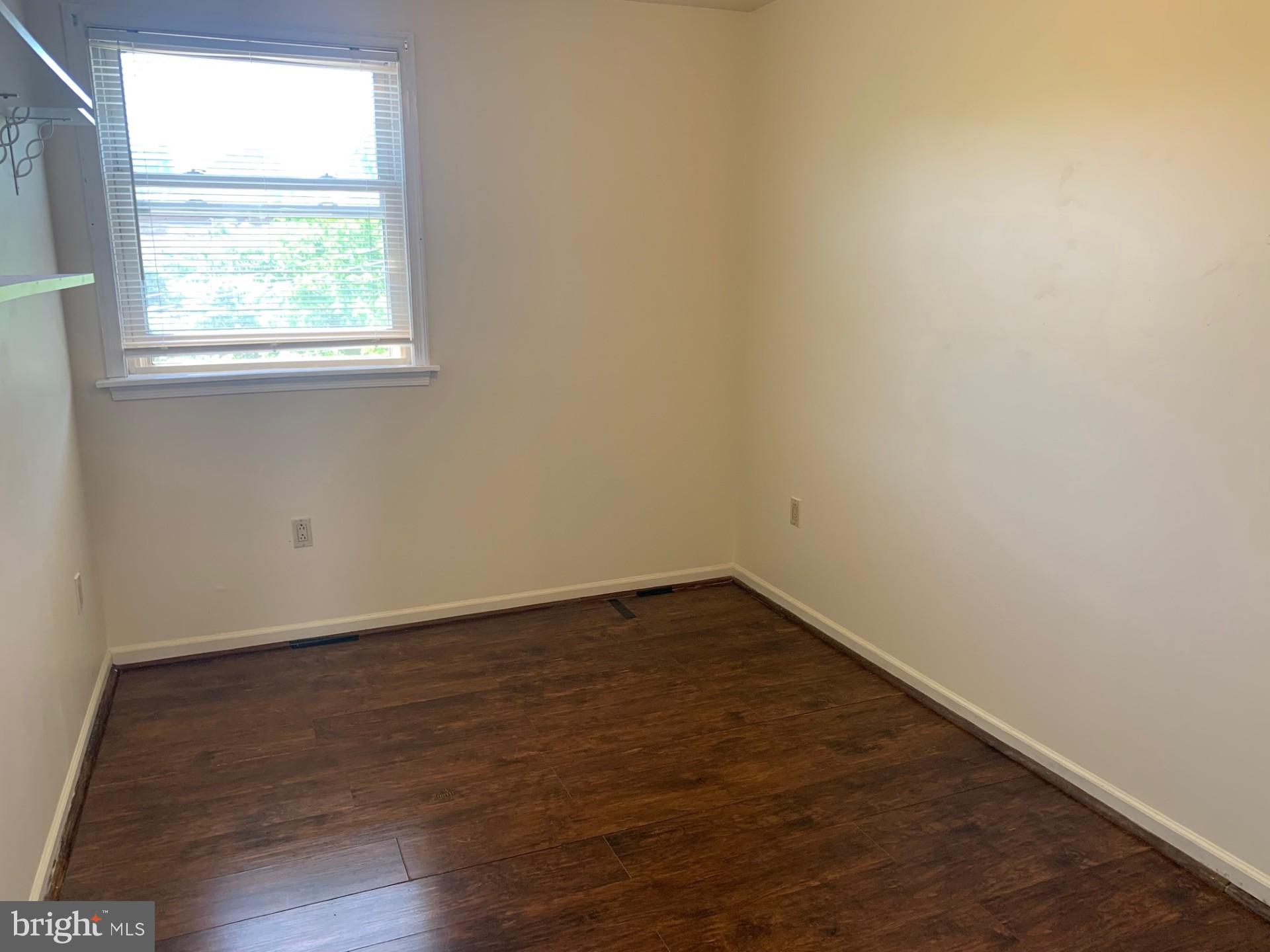 338 Beverly Boulevard Upper Darby, PA 19082 - Photo 21 of 24 Bedroom 2