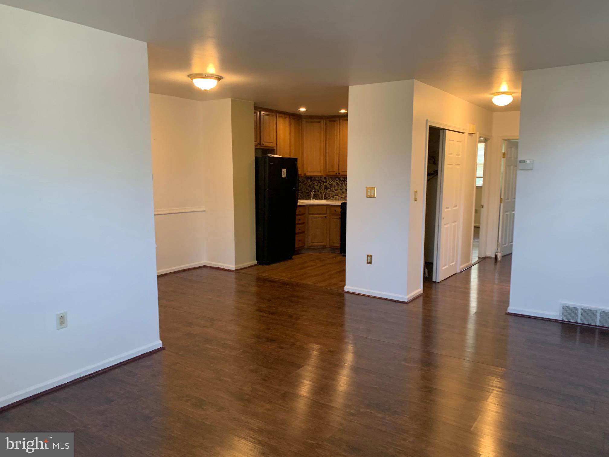 338 Beverly Boulevard Upper Darby, PA 19082 - Photo 3 of 24 Wonderful open concept living, dining and kitchen