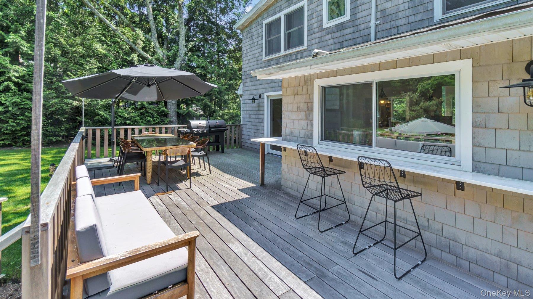 18 Bayview Road Southampton, NY 11968 - Photo 15 of 39