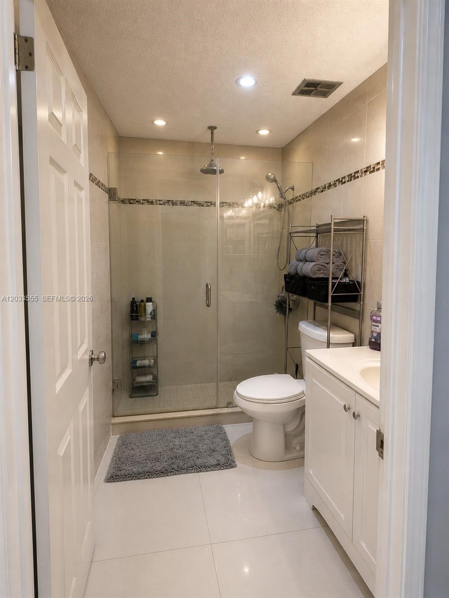 12737 Southwest 68th Terrace Miami, FL 33183 - Photo 11 of 32