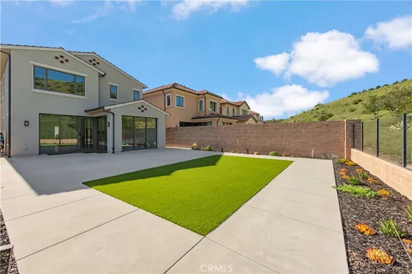 $3,390,000 | 162 Statura, Irvine, CA 92602
