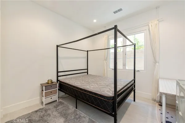 $3,390,000 | 162 Statura, Irvine, CA 92602