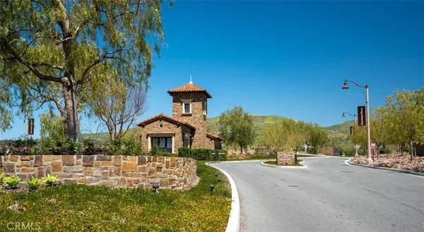 $3,390,000 | 162 Statura, Irvine, CA 92602