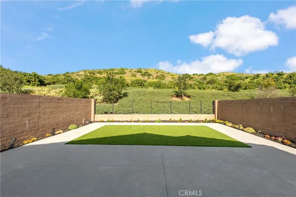 $3,390,000 | 162 Statura, Irvine, CA 92602