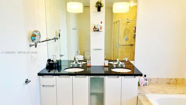 $5,100 | 7901 Hispanola Avenue, Unit 1611, North Bay Village, FL 33141