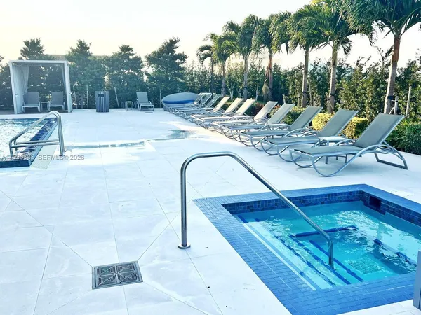 $5,100 | 7901 Hispanola Avenue, Unit 1611, North Bay Village, FL 33141