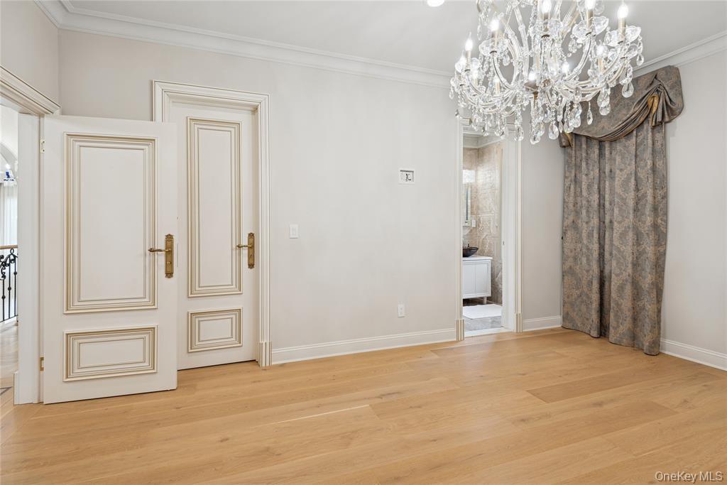 1190 Harbor Road Hewlett, NY 11557 - Photo 30 of 47