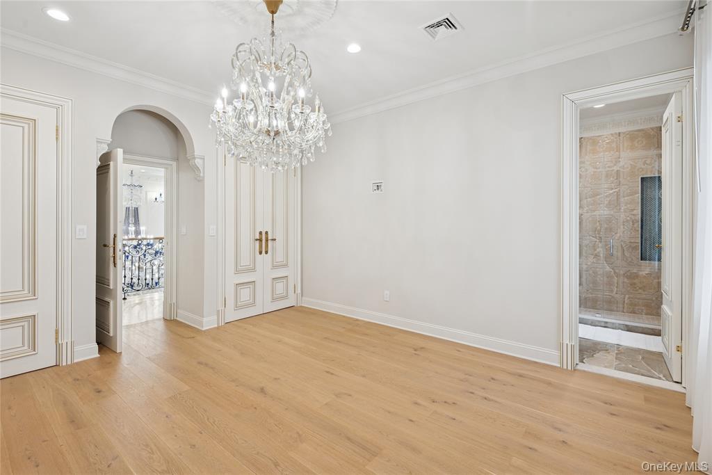 1190 Harbor Road Hewlett, NY 11557 - Photo 32 of 47