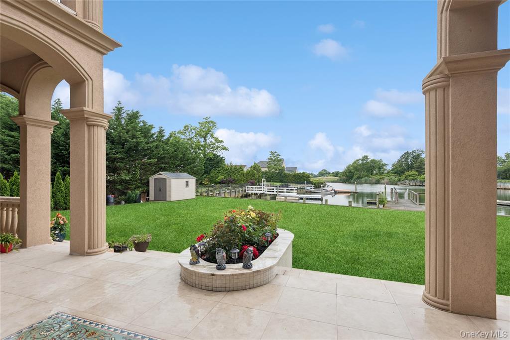 1190 Harbor Road Hewlett, NY 11557 - Photo 40 of 47