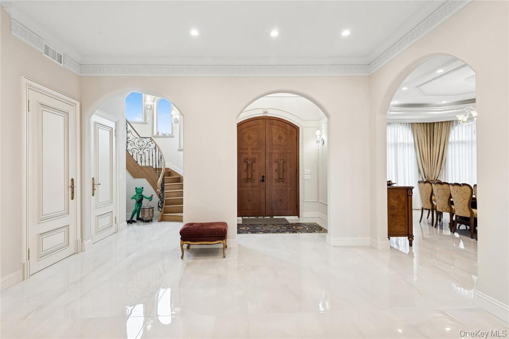 1190 Harbor Road Hewlett, NY 11557 - Photo 6 of 47