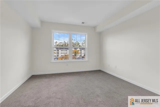 $440,000 | 1237 Waterford Drive, Unit 1237, Edison, NJ 08817