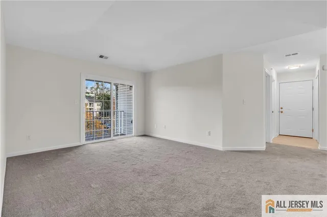 $440,000 | 1237 Waterford Drive, Unit 1237, Edison, NJ 08817