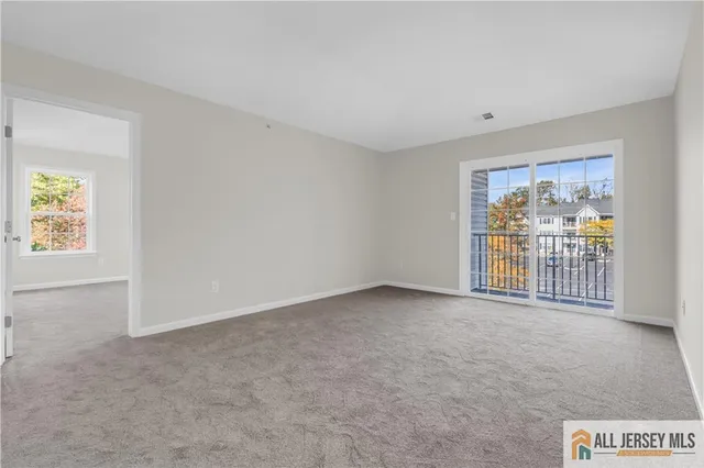 $440,000 | 1237 Waterford Drive, Unit 1237, Edison, NJ 08817