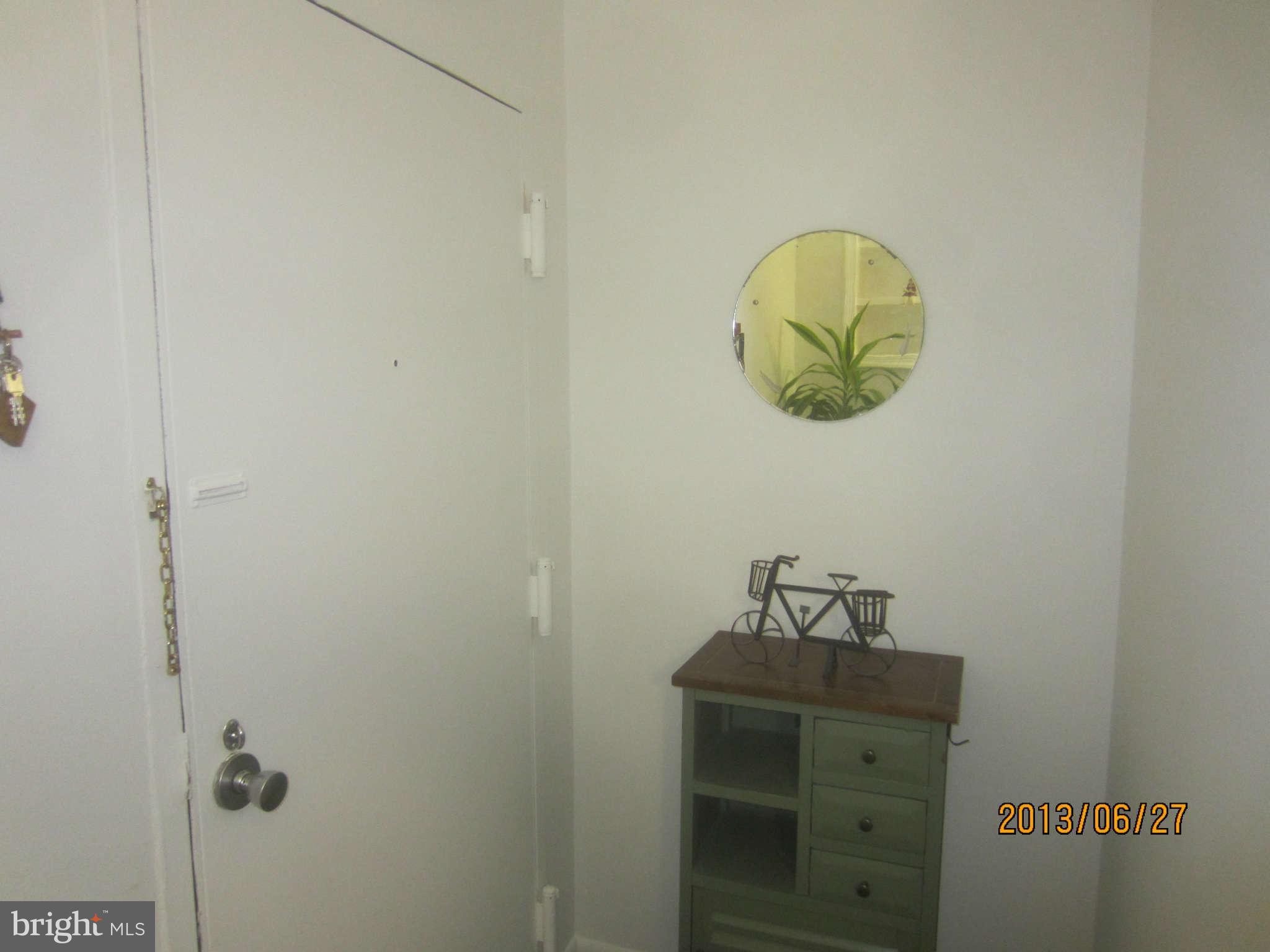 6250 Edsall Road, Unit 402 Alexandria, VA 22312 - Photo 2 of 18 Interior General