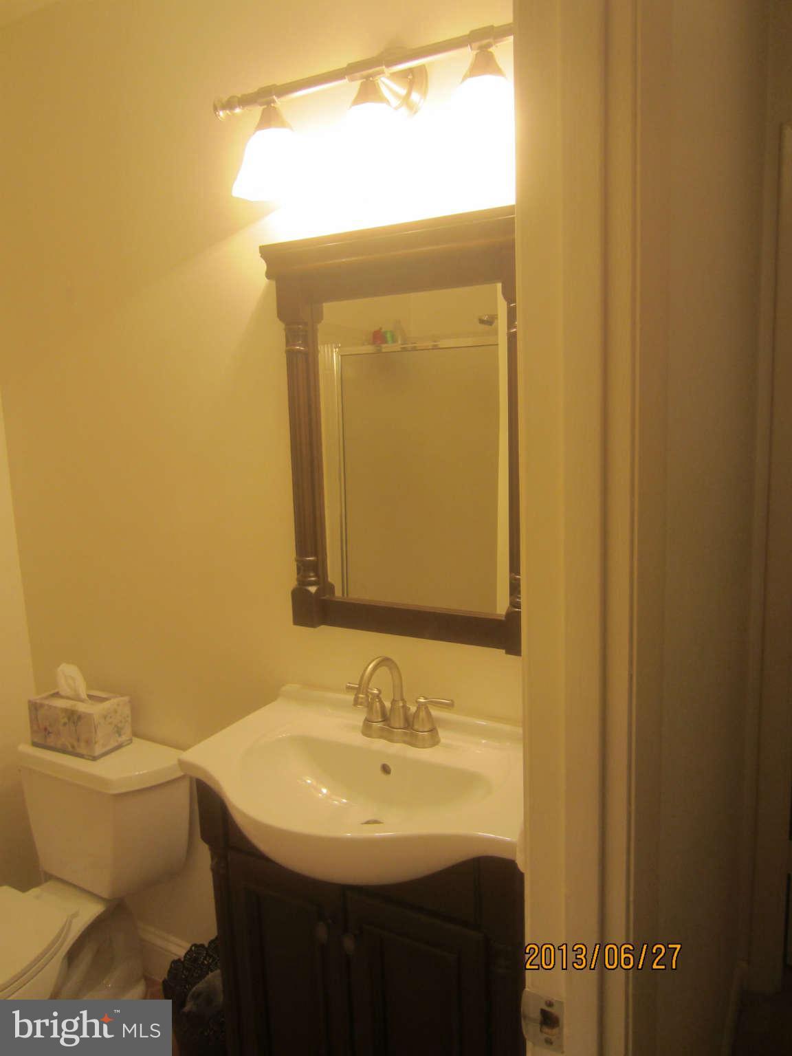 6250 Edsall Road, Unit 402 Alexandria, VA 22312 - Photo 12 of 18 Bath