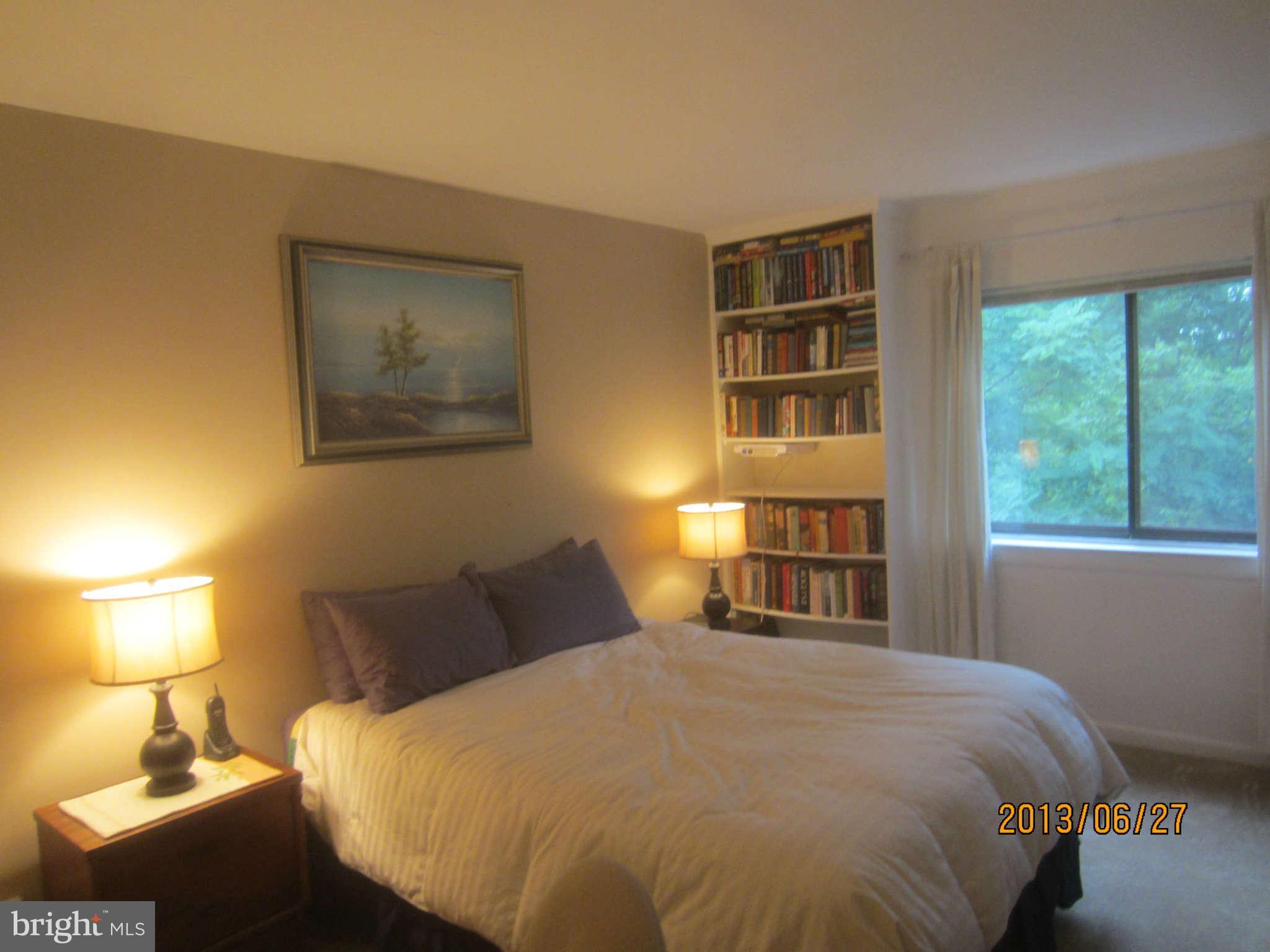 6250 Edsall Road, Unit 402 Alexandria, VA 22312 - Photo 15 of 18 Bedroom Master