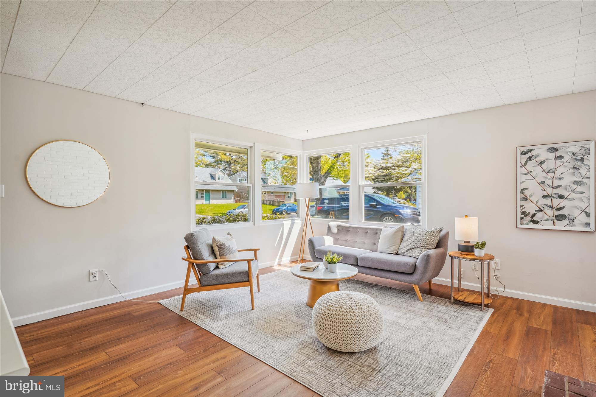 9805 Dilston Road Silver Spring, MD 20903 - Photo 3 of 45 Gallery Image 3