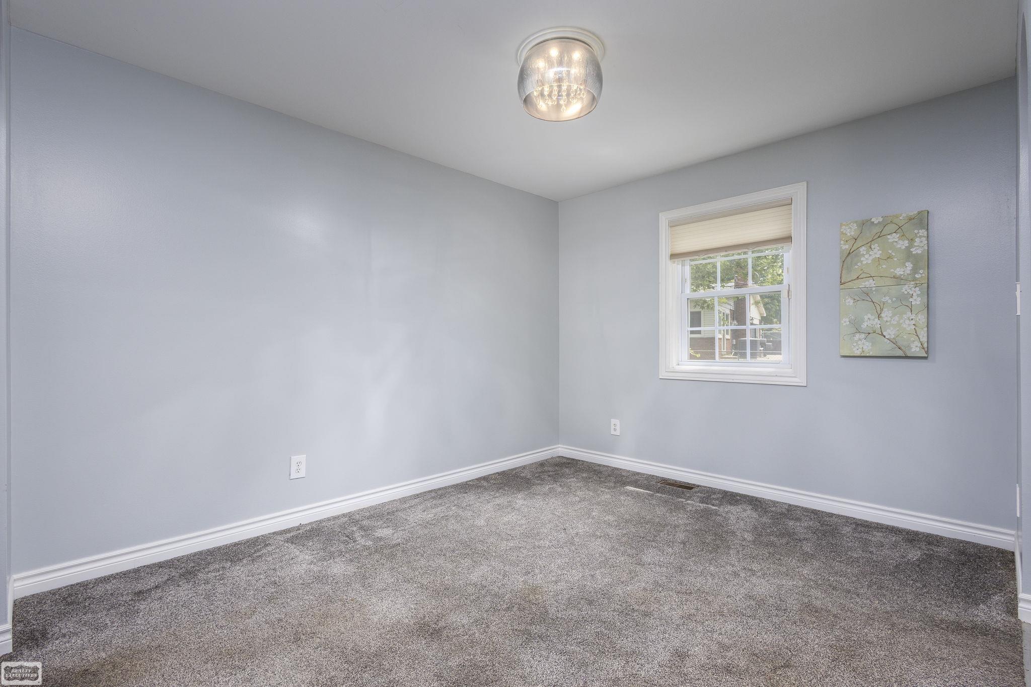 35328 Riebel Clinton Township, MI 48035 - Photo 13 of 33 Gallery Image 13