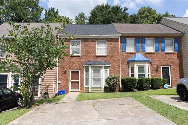 $250,000 | 1024 Oaks Parkway Southeast, Smyrna, GA 30082