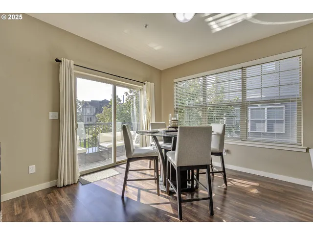 $358,500 | 7959 Northeast Rockne Way, Hillsboro, OR 97006