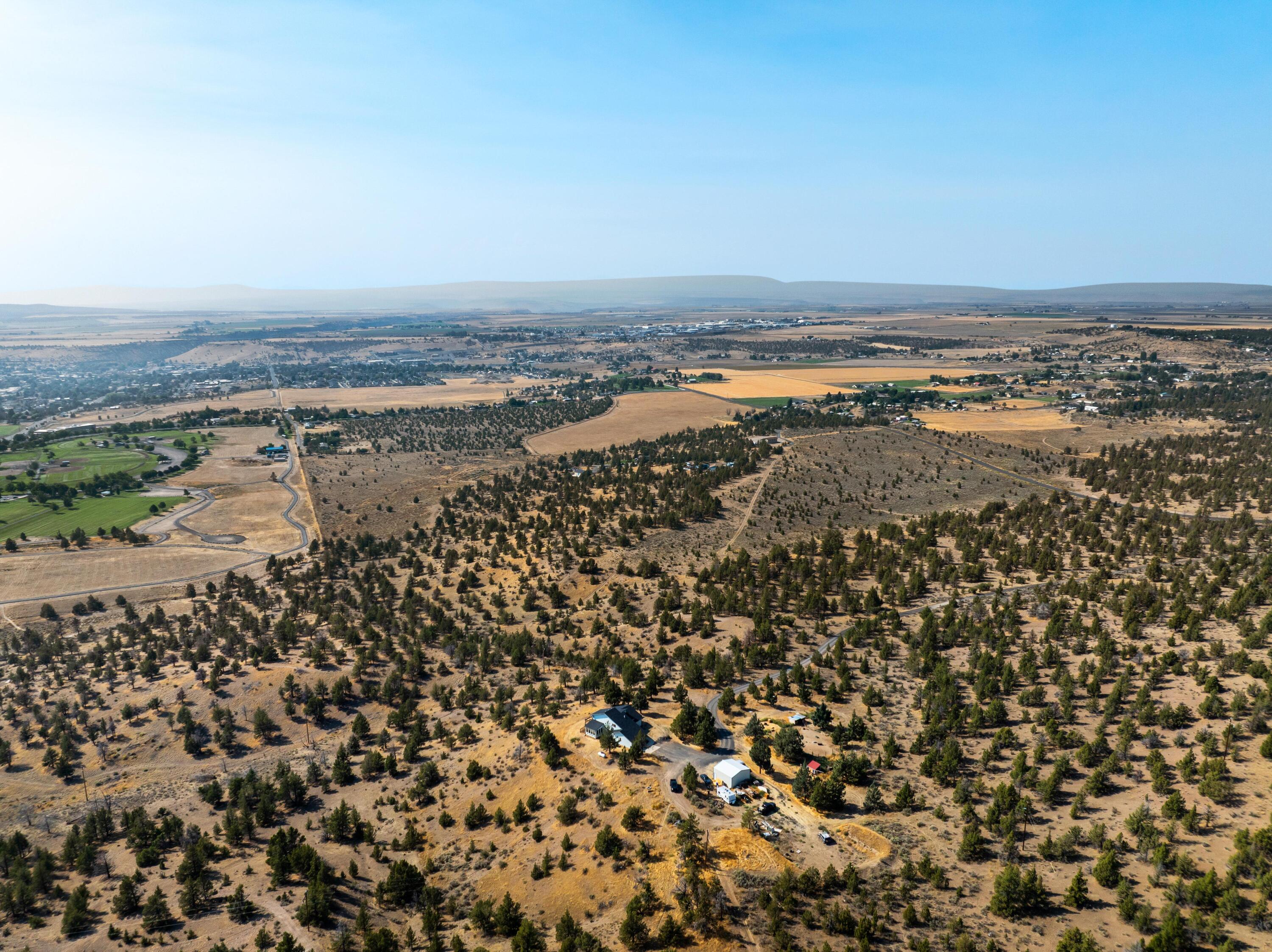 1925 Northeast Loucks Road Madras, OR 97741 - Photo 31 of 36 01-Aerial