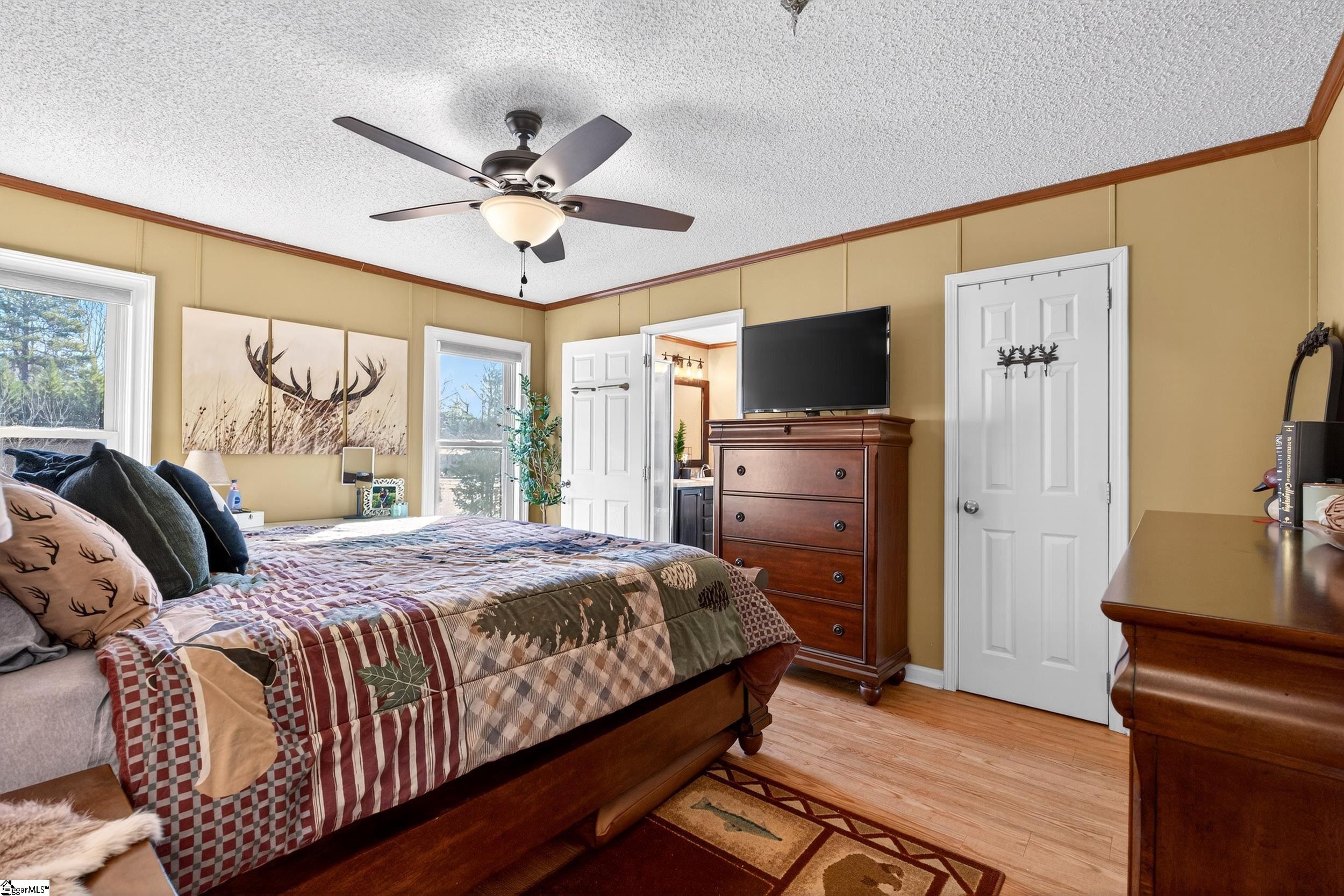 71 Lodgeview Court Gray Court, SC 29645 - Photo 17 of 47