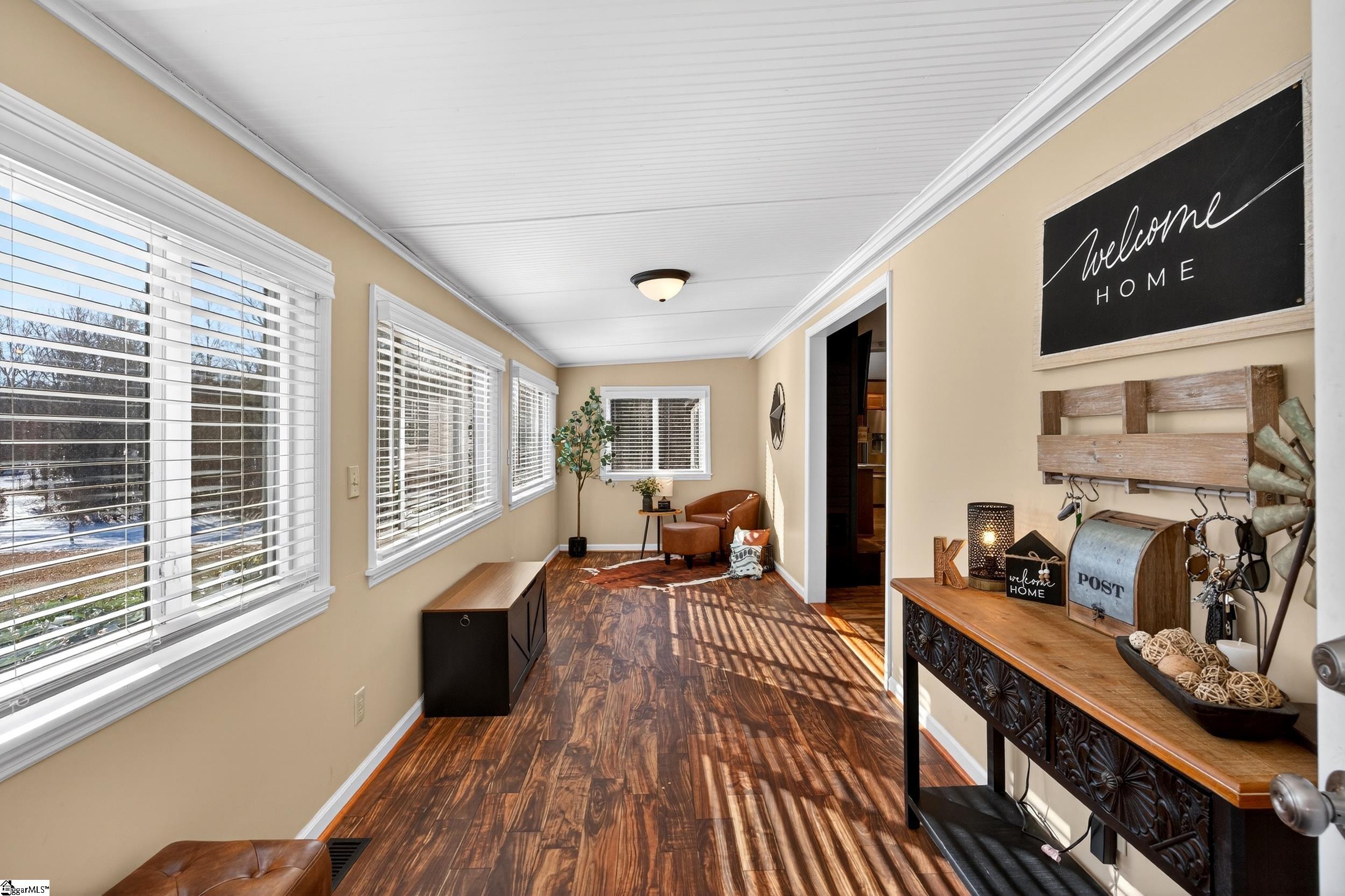 71 Lodgeview Court Gray Court, SC 29645 - Photo 7 of 47