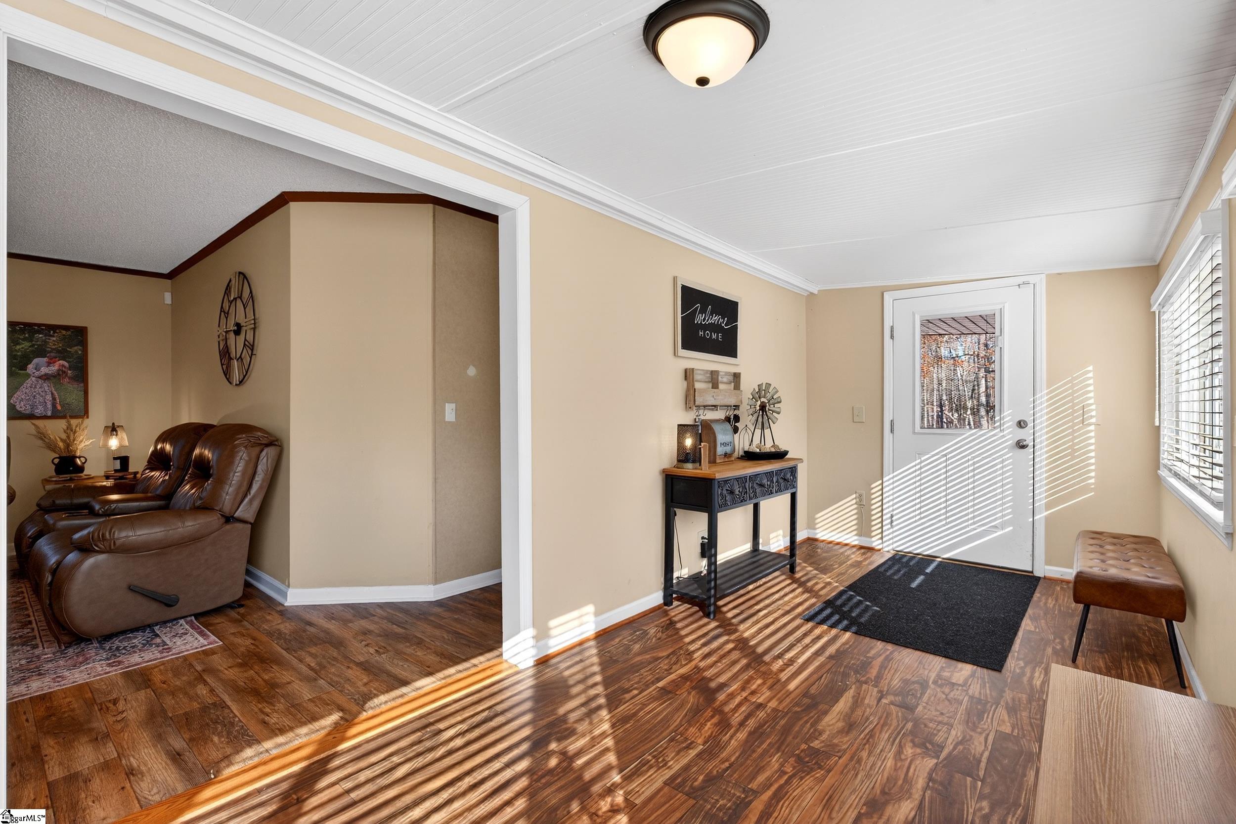 71 Lodgeview Court Gray Court, SC 29645 - Photo 8 of 47