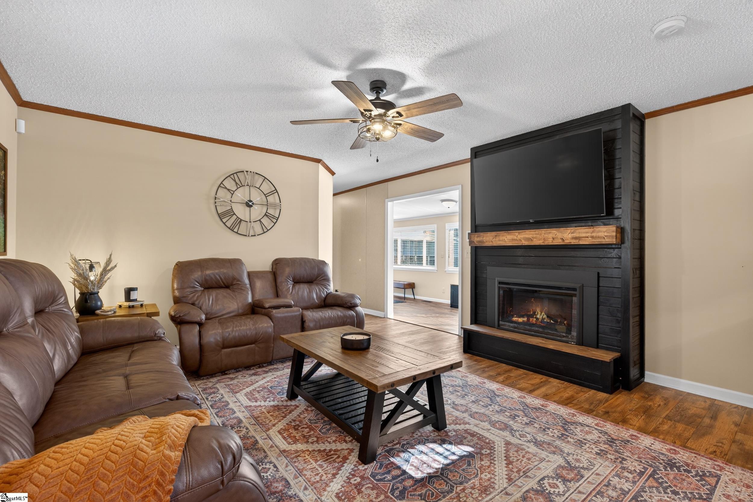 71 Lodgeview Court Gray Court, SC 29645 - Photo 10 of 47