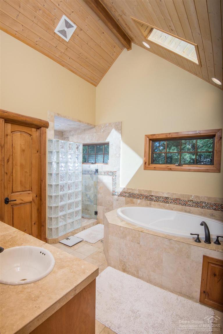 60530 Sunset View Drive Bend, OR 97702 - Photo 24 of 24 Additional Photo