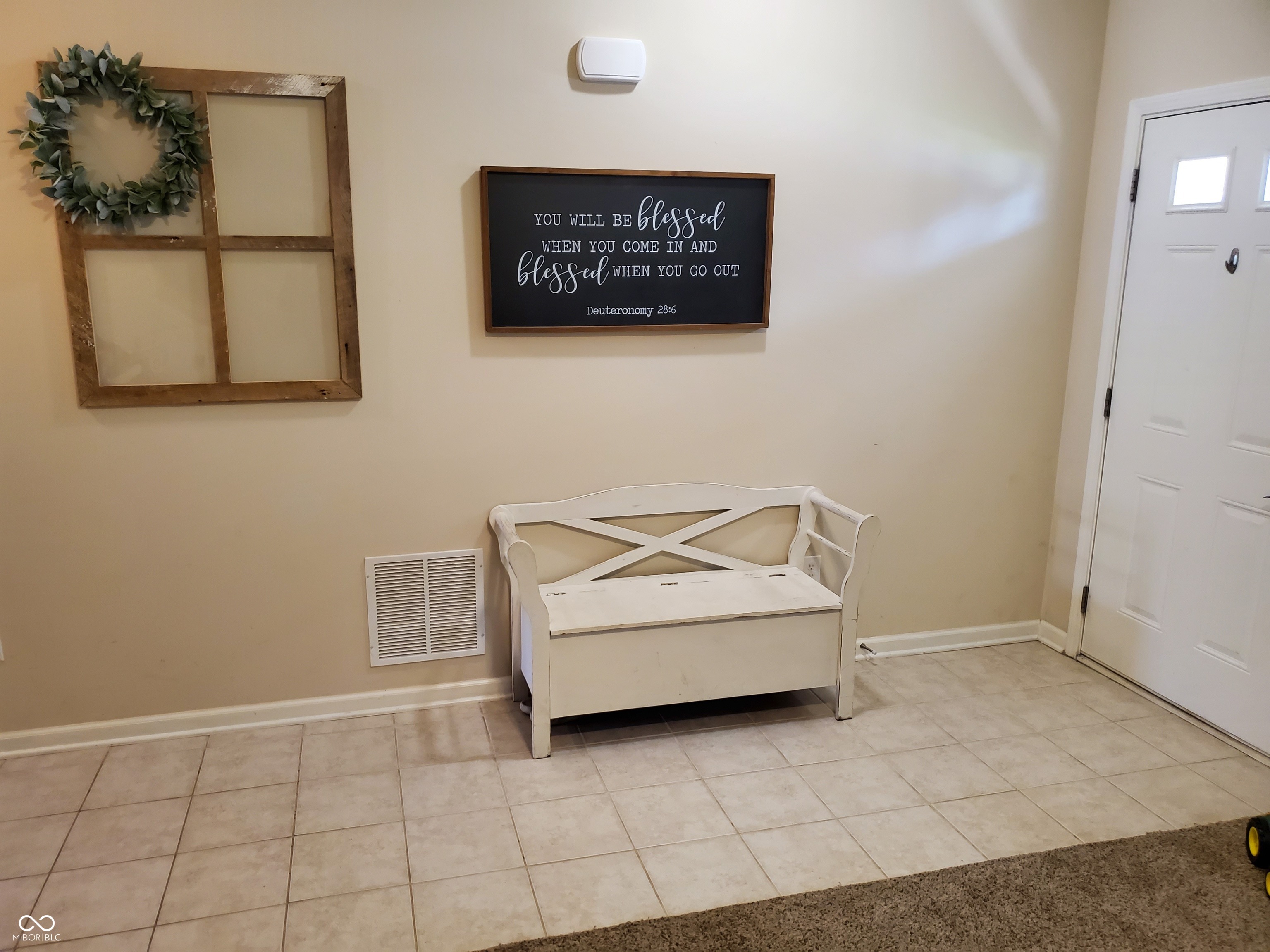 1744 Cold Springs Drive Pendleton, IN 46064 - Photo 4 of 27