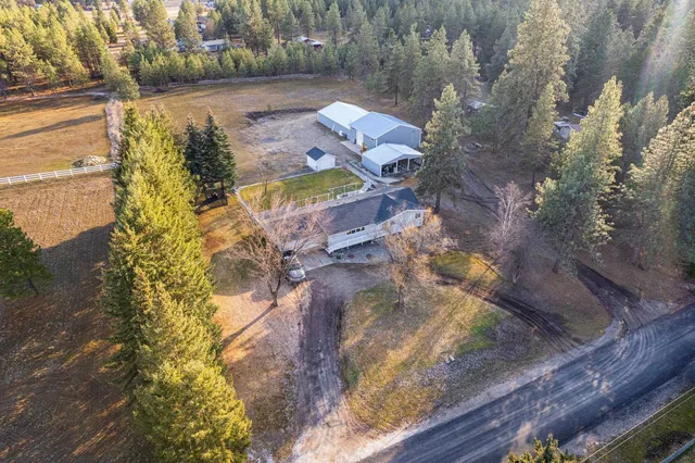 $596,000 | 3732 East Westwood Avenue, Chattaroy, WA 99003