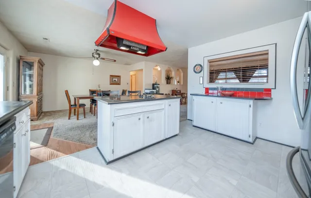 $596,000 | 3732 East Westwood Avenue, Chattaroy, WA 99003