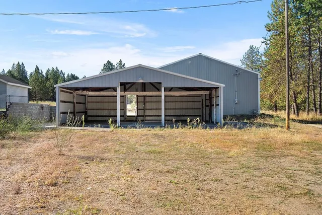$596,000 | 3732 East Westwood Avenue, Chattaroy, WA 99003