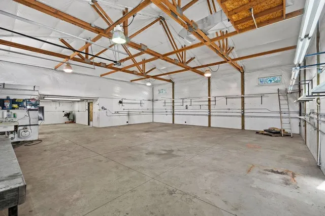 $596,000 | 3732 East Westwood Avenue, Chattaroy, WA 99003