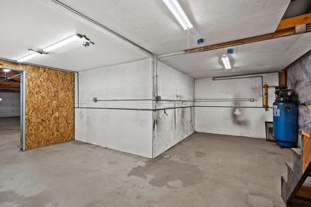 $596,000 | 3732 East Westwood Avenue, Chattaroy, WA 99003